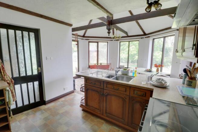 Kitchen/Breakfast Ro