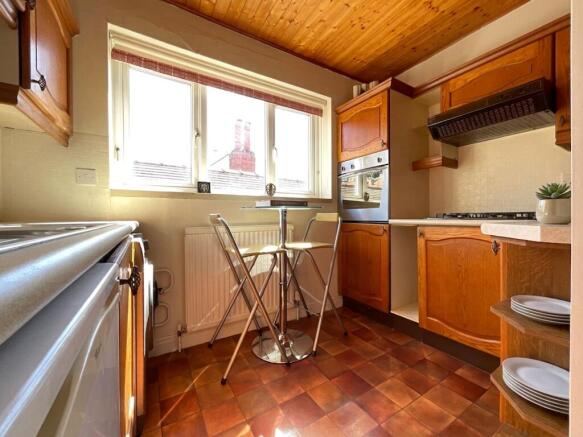 1 bed Flat for sale Image 6
