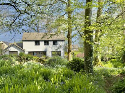 Antron Hill, Mabe Burnthouse