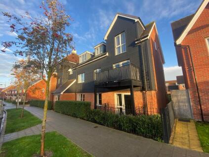 Arun Valley Way, Faygate, RH12