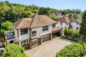 16, Outwood Lane, Coulsdon CR5 3NA