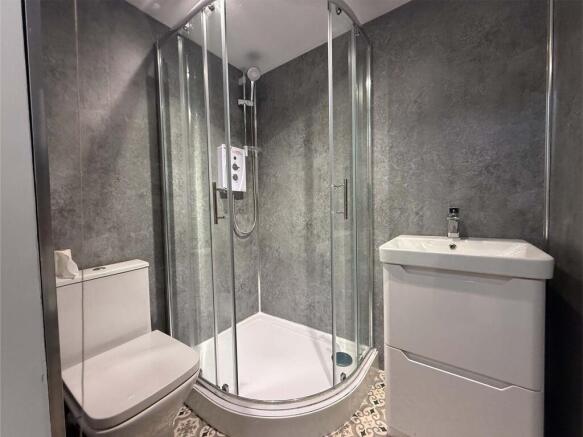 1 bed Apartment to rent Image 7
