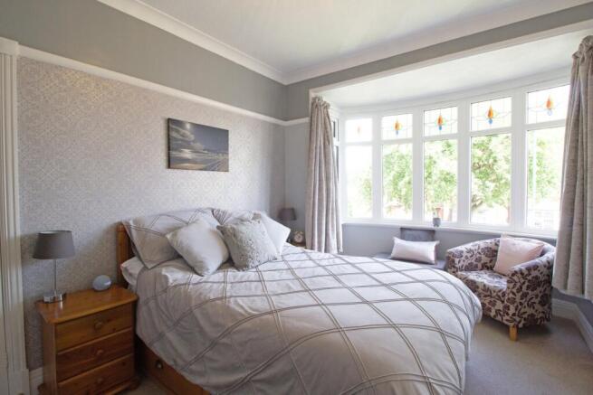 4 bed Semi-Detached for sale Image 11