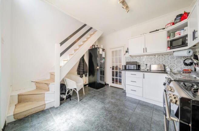 2 bed Terraced for sale Image 7