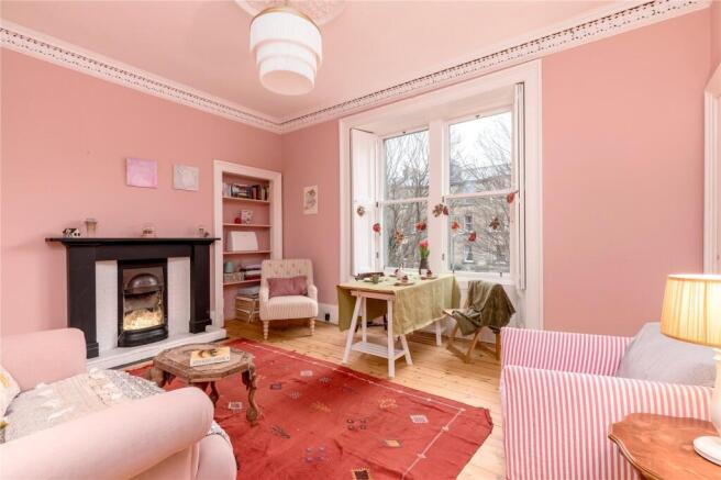 Sitting/Dining Room