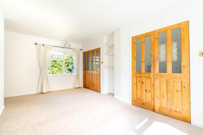 4 bed Detached for sale Image 10