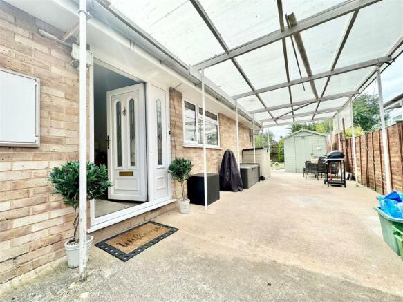 Carport.jpg