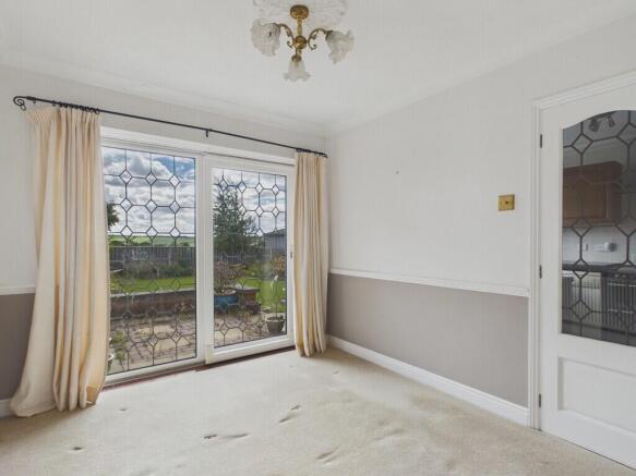 3 bed Semi-Detached for sale Image 11
