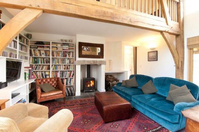 SITTING AREA