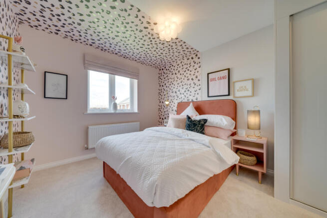 4 bed Detached for sale Image 10