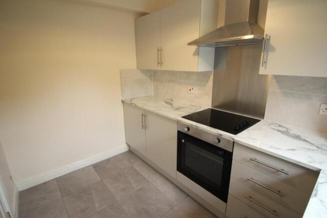 1 bed Ground Flat for sale Image 5