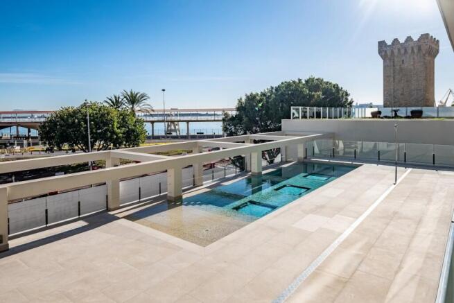 Swimming pool (3)