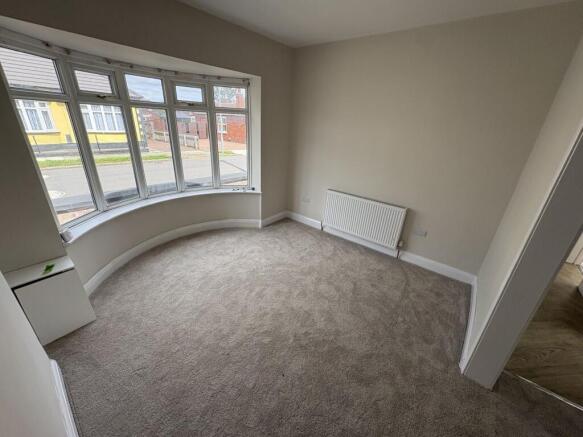 2 bed Bungalow to rent Image 4