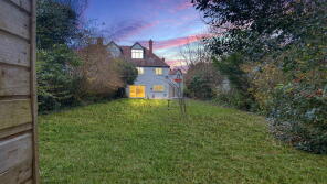 89, Sandy Lane South, Wallington SM6 9RF