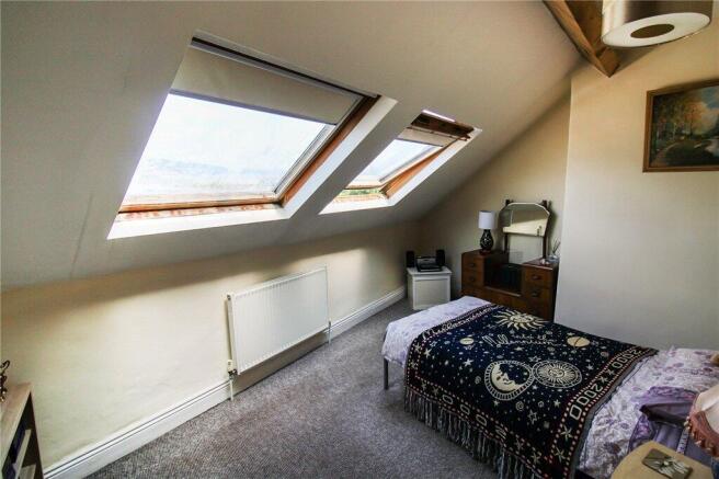 4 bed Terraced for sale Image 7