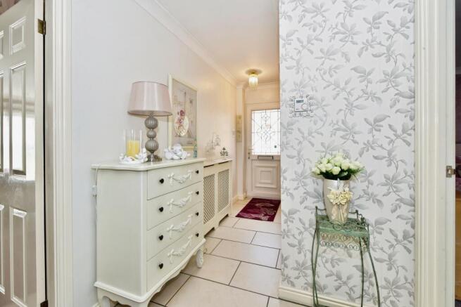 2 bed Detached Bungalow for sale Image 9