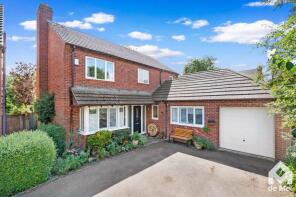 26, Whitefields Road, Bishops Cleeve, Cheltenham GL52 8RR
