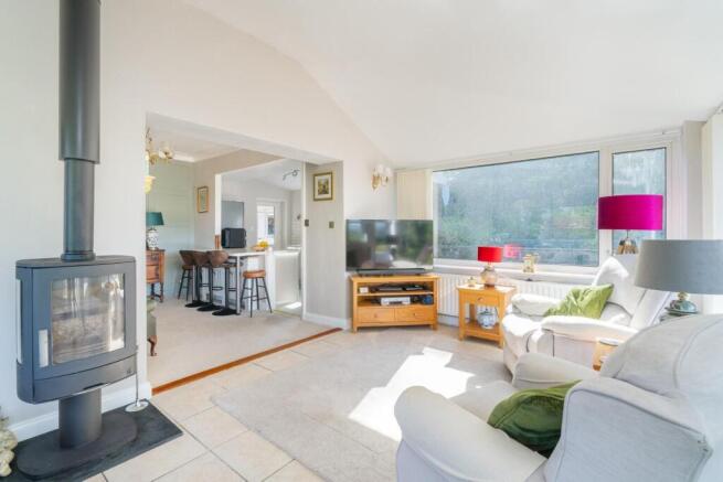 4 bed Detached for sale Image 10