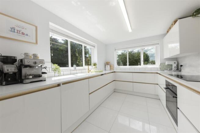Kitchen Breakfast Room