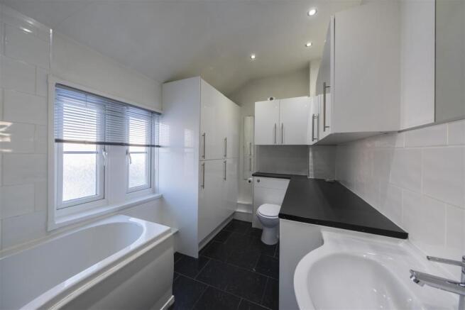 23 Middle Walk-011.JPG