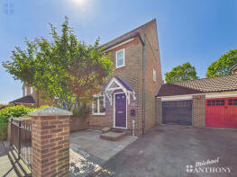 27, Sandhill Way, Coldharbour, Aylesbury HP19 8GU
