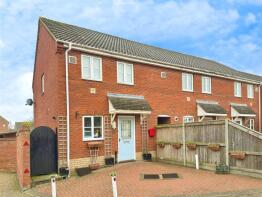 22, Diprose Drive, Lowestoft NR32 4GB