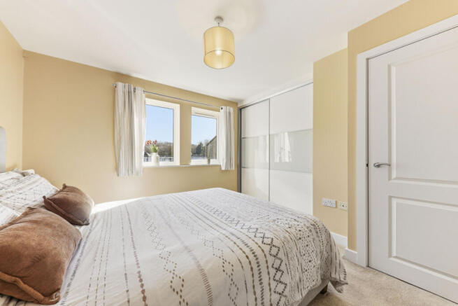 1 bed Apartment for sale Image 11