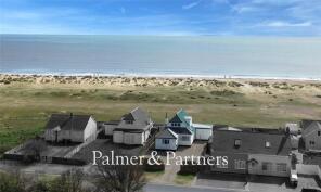 38 Harbour Lights, Ferry Road, Southwold IP18 6NB