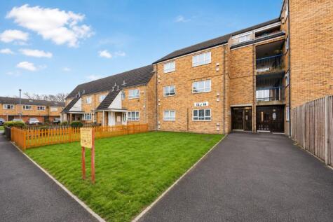 Logan Close, Hounslow, Greater London, TW4