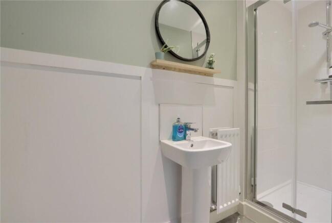 3 bed Semi-Detached for sale Image 7