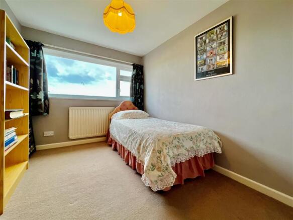 28 Lakes Road 10.JPG