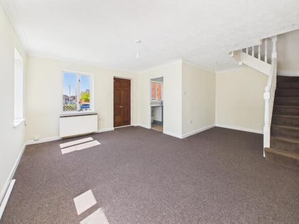 open plan lounge & dining room