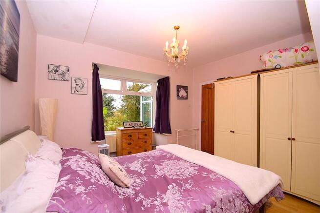 3 bed Bungalow for sale Image 11