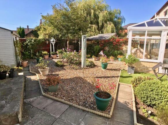 Rear Garden2