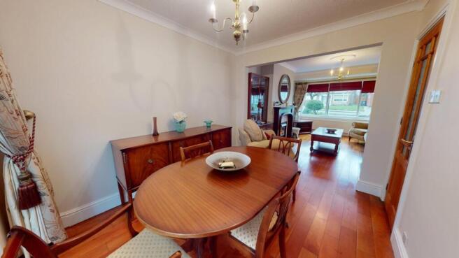 3 bed Semi-Detached for sale Image 8