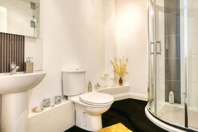 Bathroom (Shower room)
