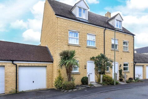 Ashcombe Crescent, Witney, OX28 6GL