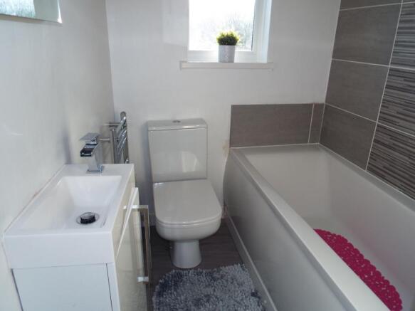 Refitted Family Bath