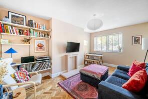 19, Cormorant Court, Elmworth Grove, London SE21 8RB