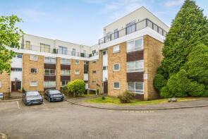 5, Ashleigh Court, Solomons Hill, Rickmansworth WD3 1EA