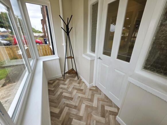 3 bed Semi-Detached to rent Image 4