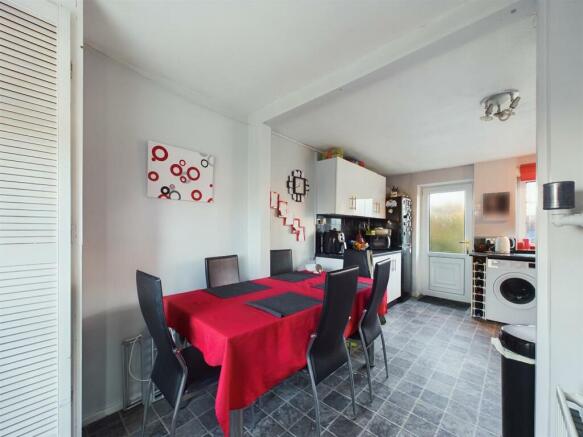 3 bed End of Terrace for sale Image 5