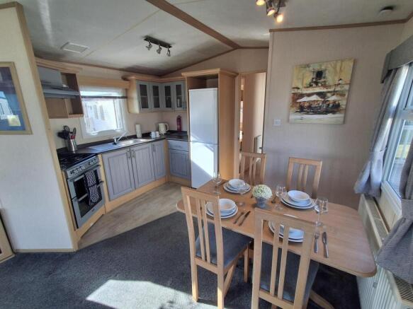 Coopers Beach Holiday Park, Church Lane East Mersea, Colchester, Essex, CO5 8TN photo 3