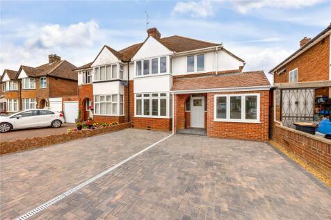 Wendover Drive, Bedford, Bedfordshire, MK41