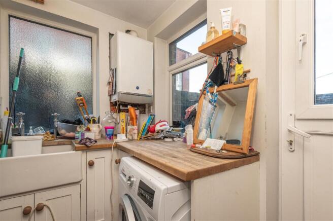 4 bed Terraced for sale Image 7