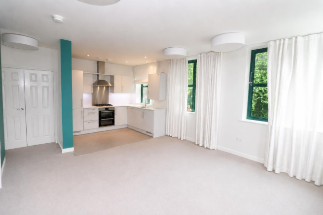 Open Plan Kitchen/Living/Dining Room