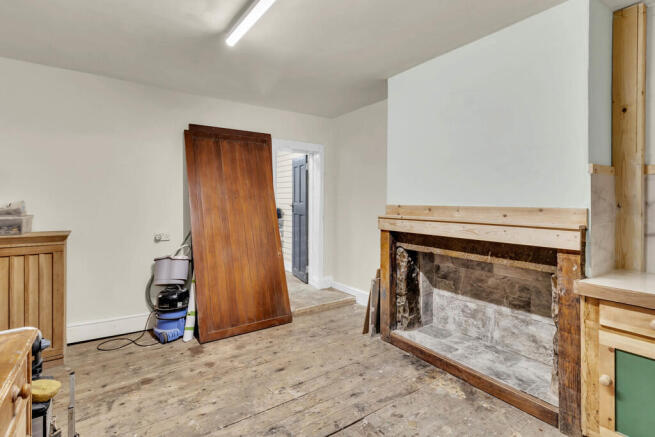 2 bed Terraced for sale Image 7