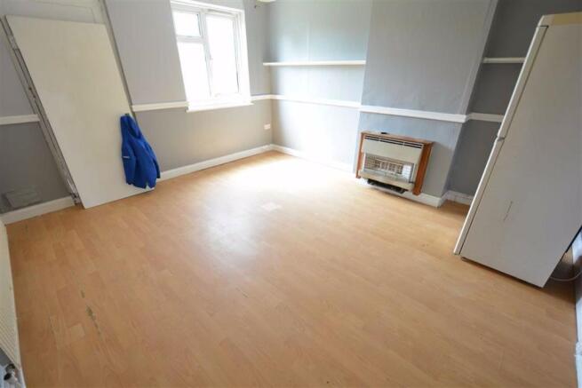 Dining Area: