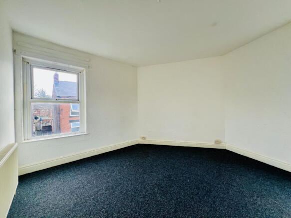 3 bed Block of Apartments for sale Image 8