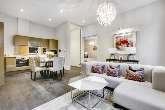 Kitchen / Reception